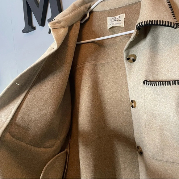 Ashley Outerwear oversized whipstitch blanket jacket women’s size small - Picture 4 of 10